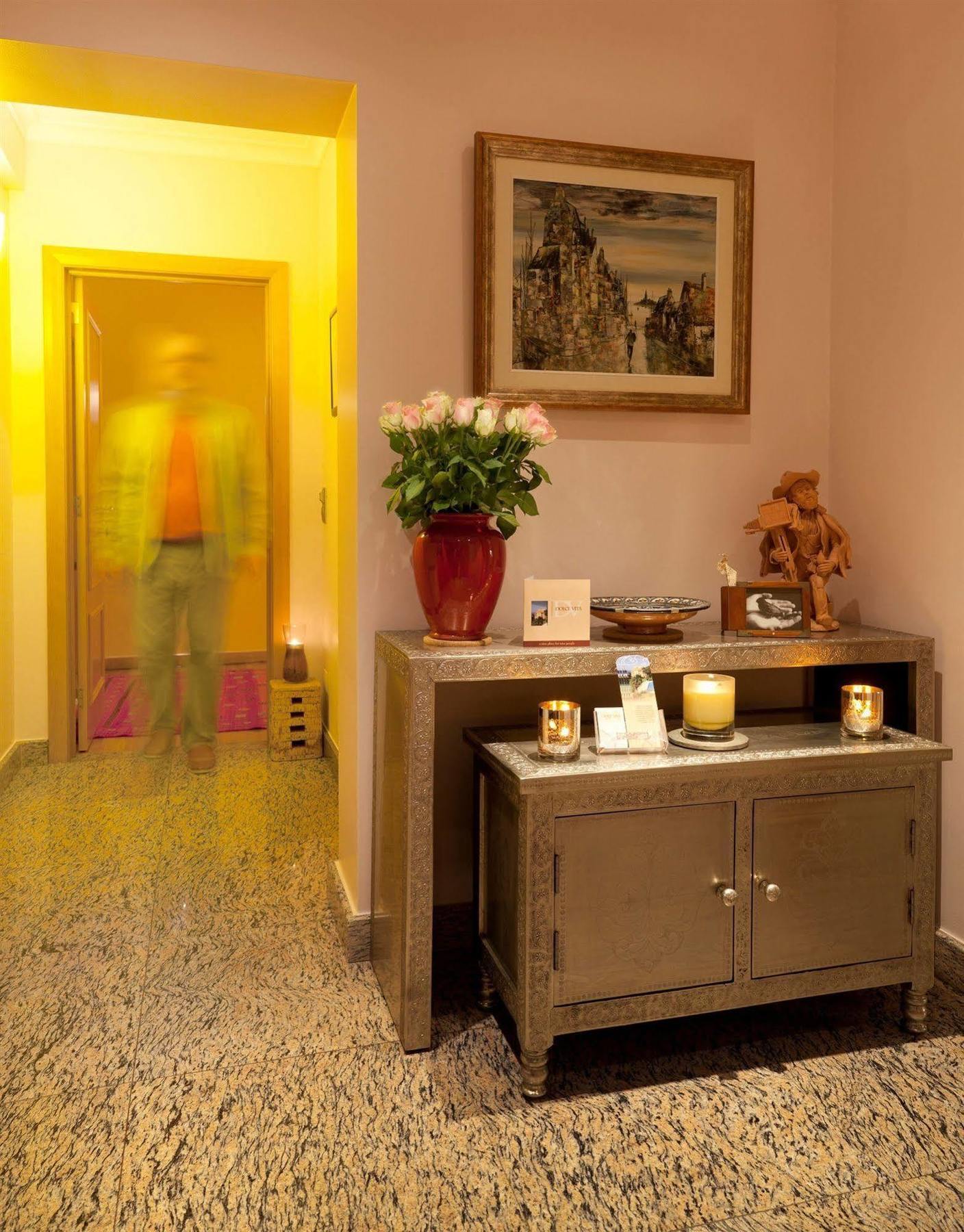 Dolce Vita Guesthouse Ештуріл Екстер'єр фото